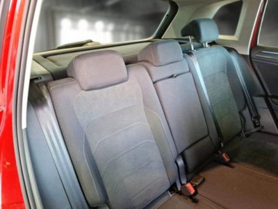 Volkswagen Tiguan 2.0 TDI 150 CV SCR DSG 4MOTION Elegance (9)