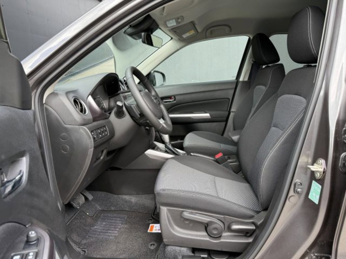 Suzuki Vitara 1.4h Top Kuro 4wd allgrip 110cv (4)