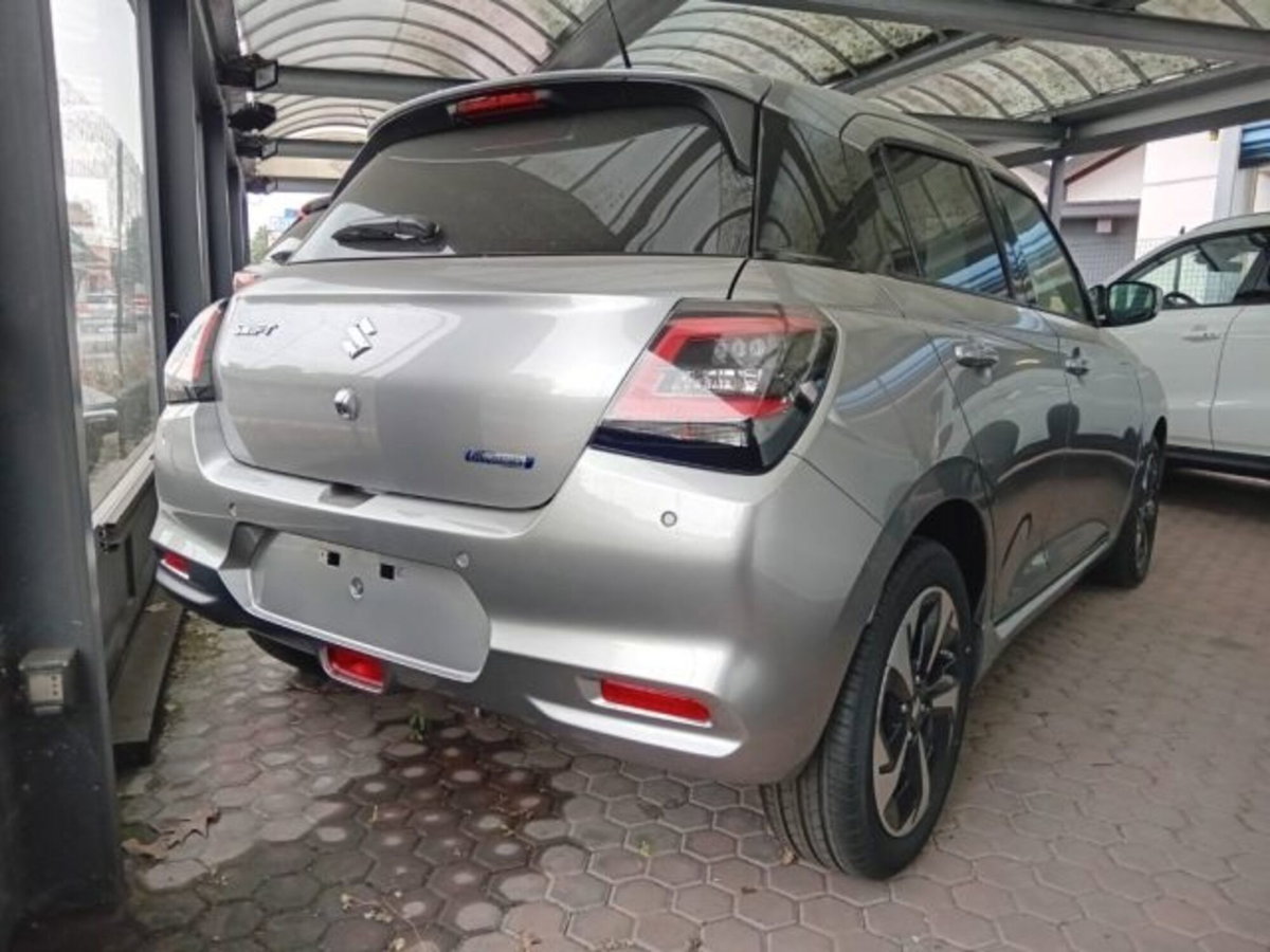 Suzuki Swift 1.2h Waku 2wd (4)