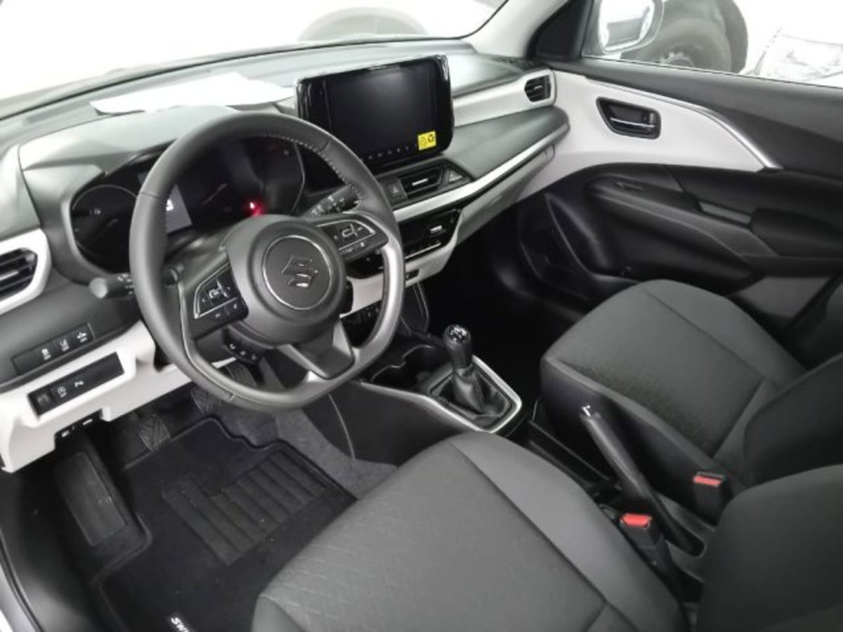 Suzuki Swift 1.2h Waku 2wd (5)