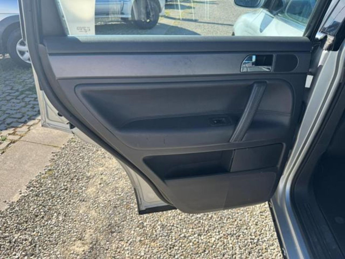 Volkswagen Touareg R5 TDI DPF Exclusive (14)