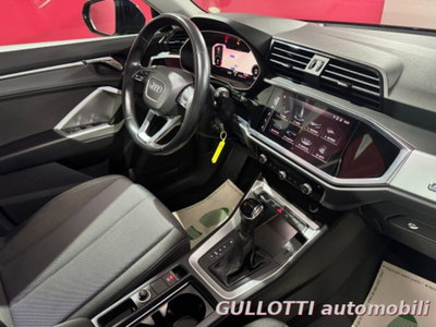 Audi Q3 Sportback 2.0 tdi Business 150cv s-tronic (17)
