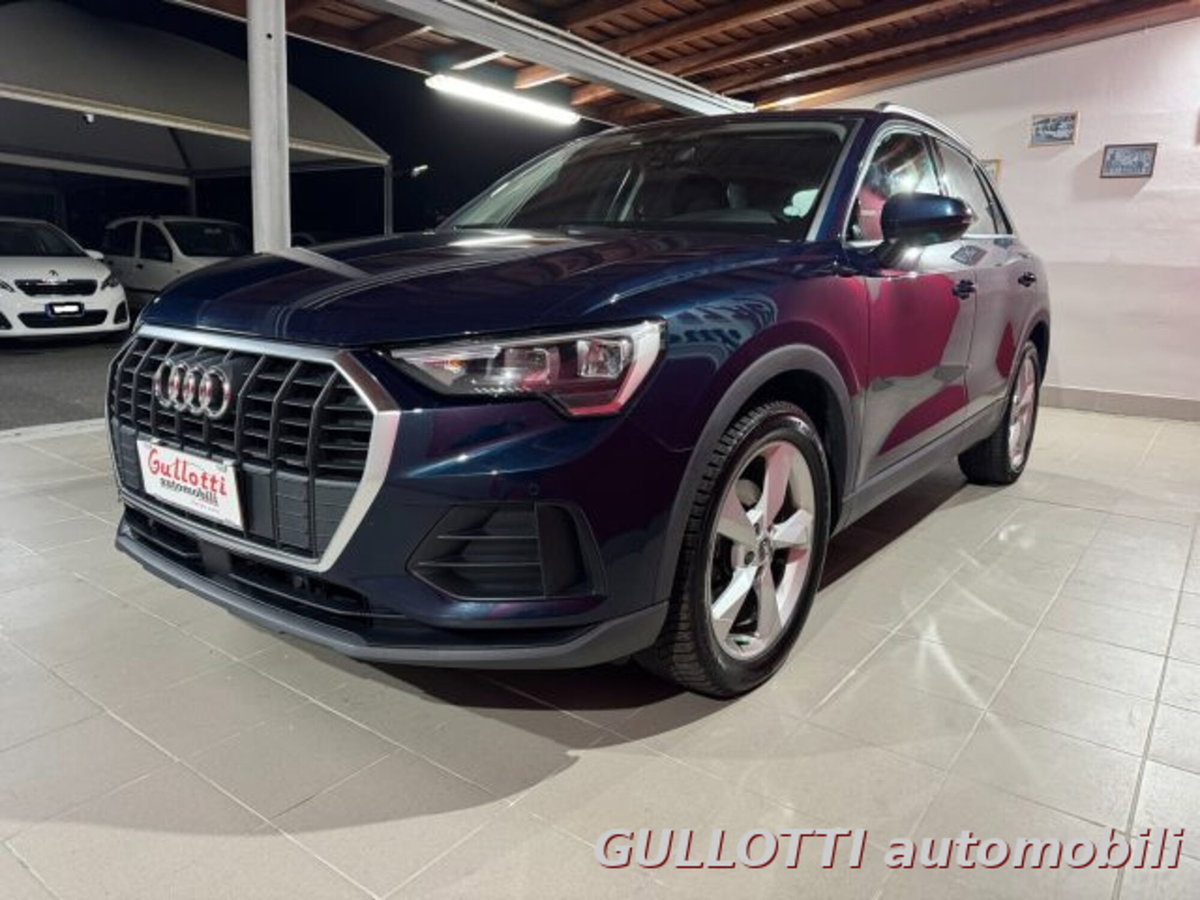 Audi Q3 Sportback 2.0 tdi Business 150cv s-tronic (3)