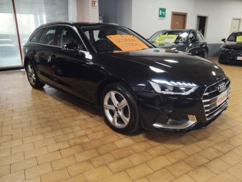 Audi A4 Avant 35 2.0 tdi mhev Business Advanced 163cv s-tronic