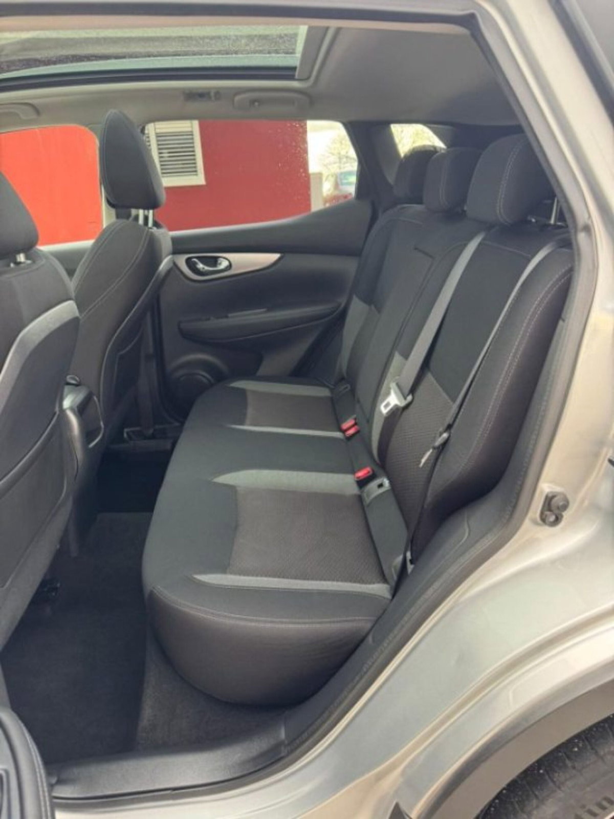 Nissan Qashqai 1.5 dCi 115 CV Tekna (12)