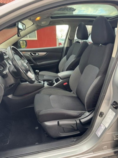 Nissan Qashqai 1.5 dCi 115 CV Tekna (13)