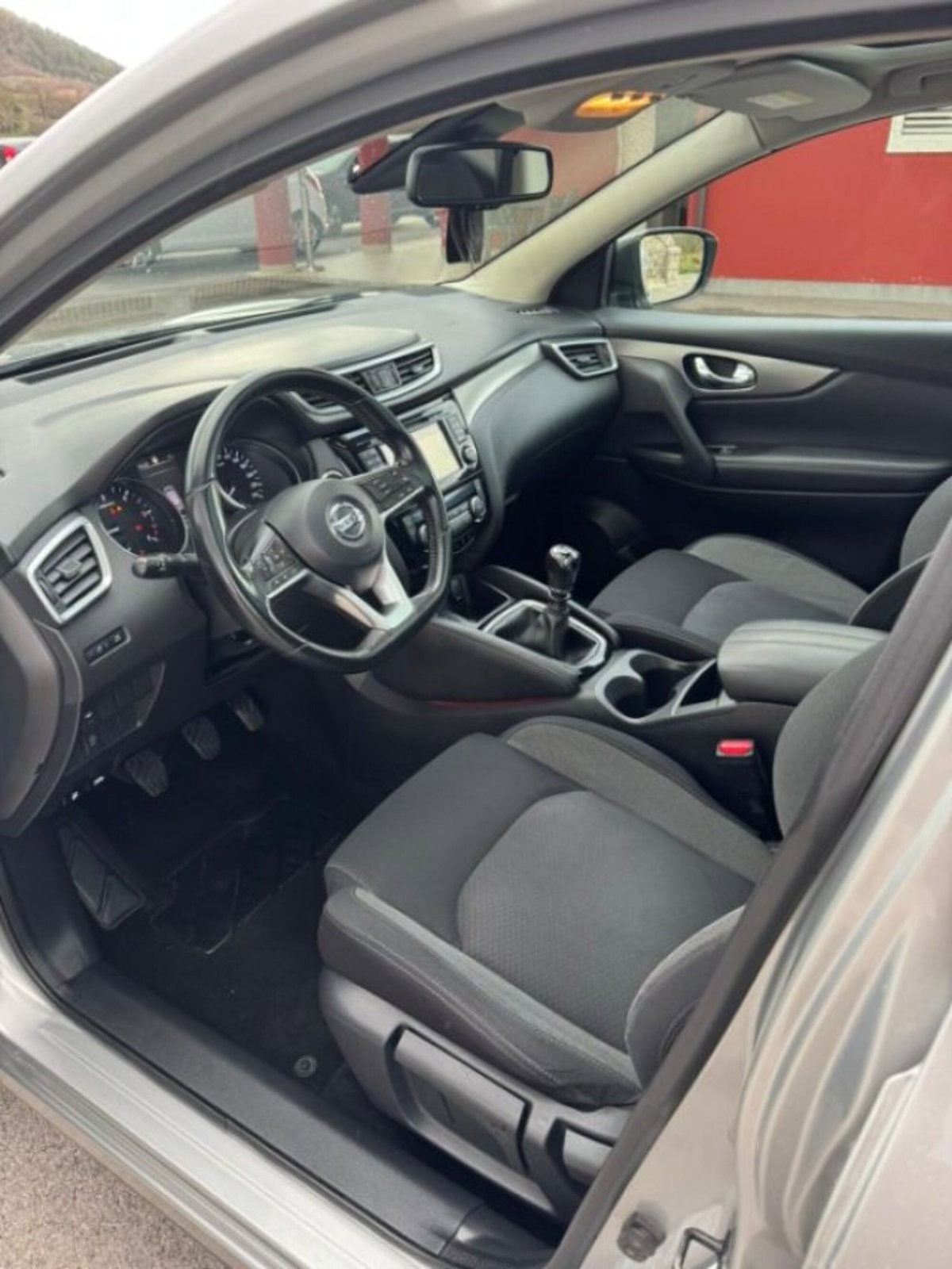 Nissan Qashqai 1.5 dCi 115 CV Tekna (14)