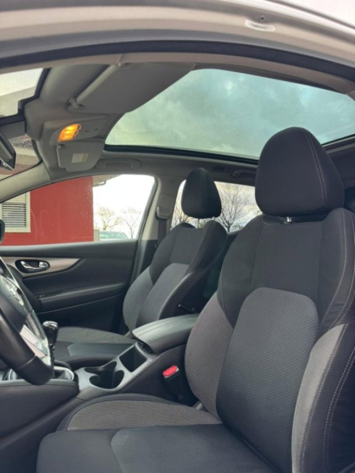 Nissan Qashqai 1.5 dCi 115 CV Tekna (17)