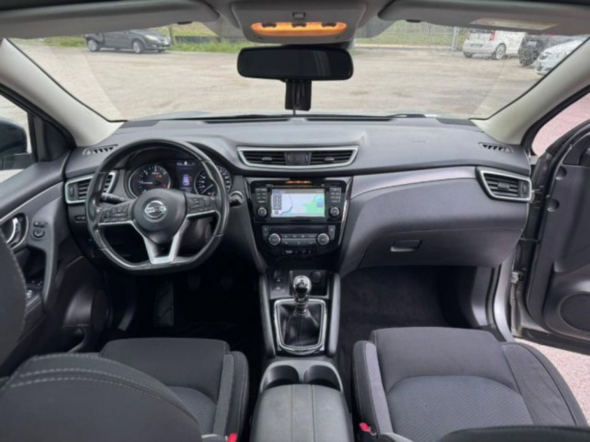 Nissan Qashqai 1.5 dCi 115 CV Tekna (7)