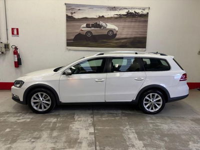 Volkswagen Passat Variant Alltrack 2.0 TDI DSG 4motion BlueMotion Tech. usata