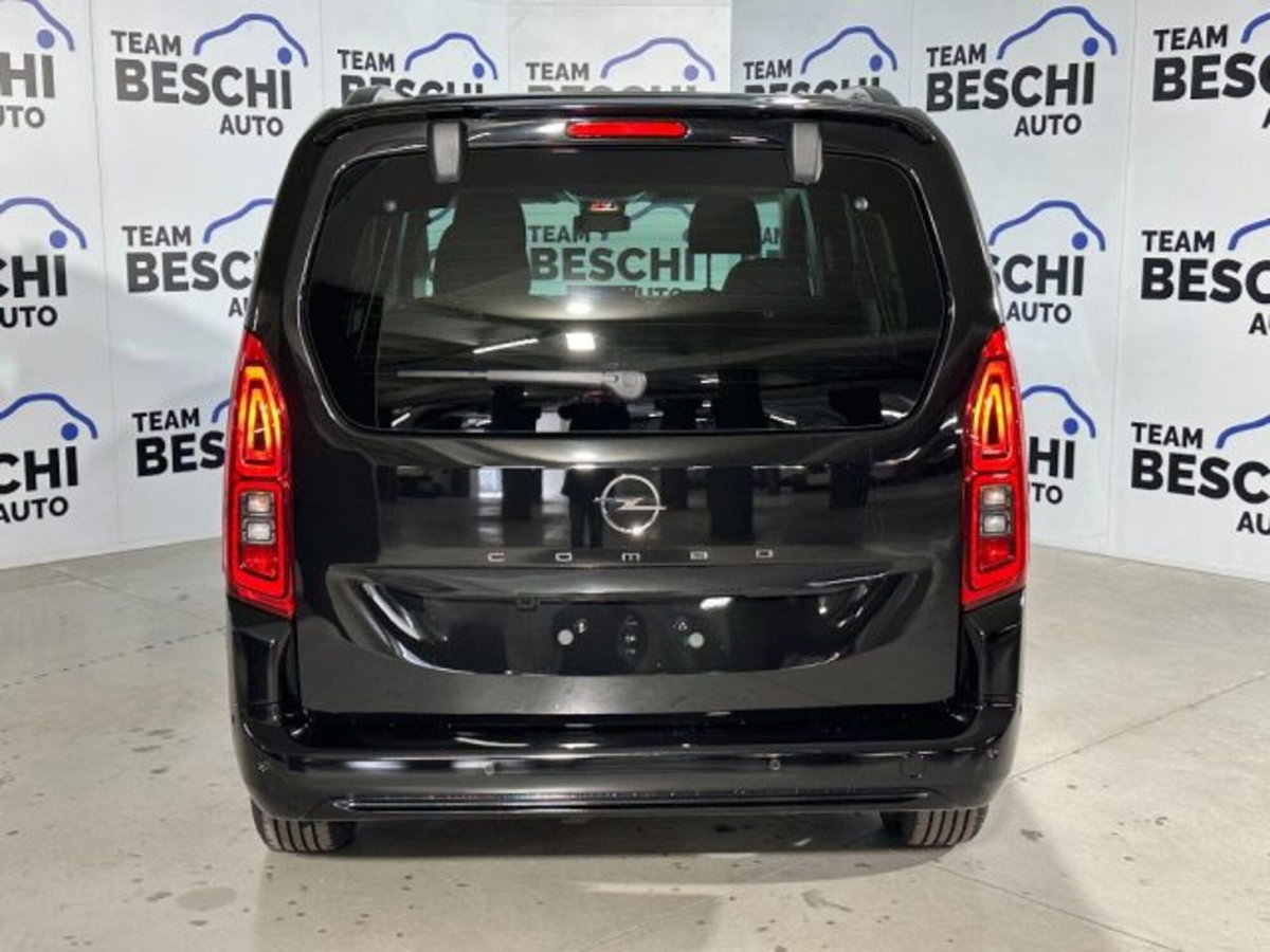 Opel Combo Life 1.5D 130 S&S MT6 Elegance XL 7 Posti (10)