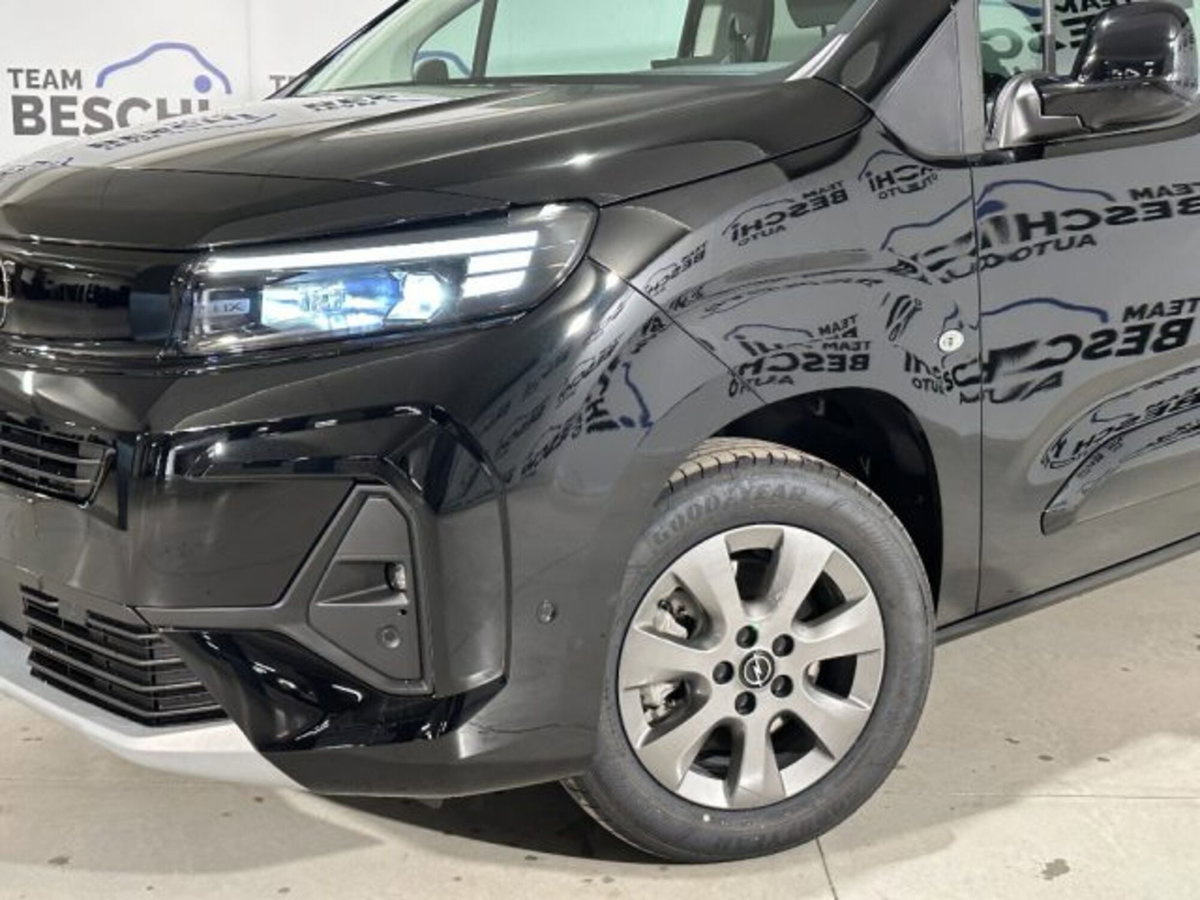 Opel Combo Life 1.5D 130 S&S MT6 Elegance XL 7 Posti (18)