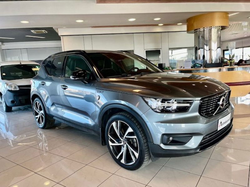 Volvo XC40 D4 AWD Geartronic R-design