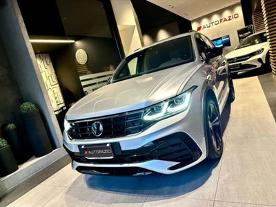 Volkswagen Tiguan 2.0 TDI 150 CV SCR DSG 4MOTION R-Line (2)