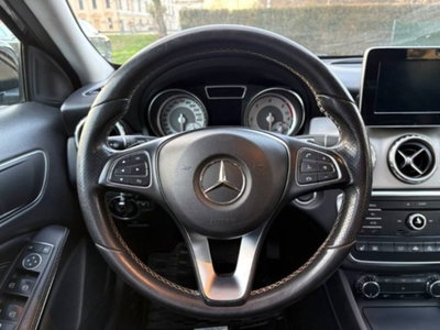 Mercedes-Benz GLA SUV 220 d Automatic 4Matic Sport (11)