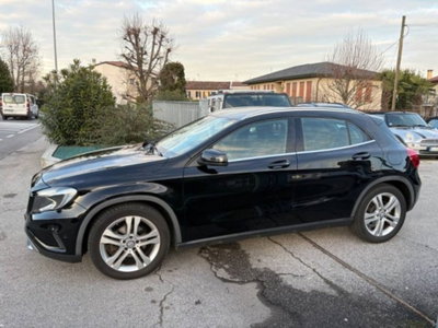 Mercedes-Benz GLA SUV 220 d Automatic 4Matic Sport (2)