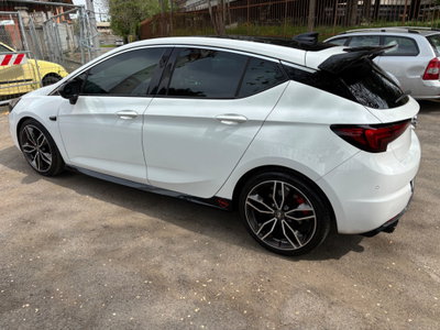 Opel Astra 1.6 BiTurbo 150 CV CDTi Start&Stop 5p. OPC Line (7)
