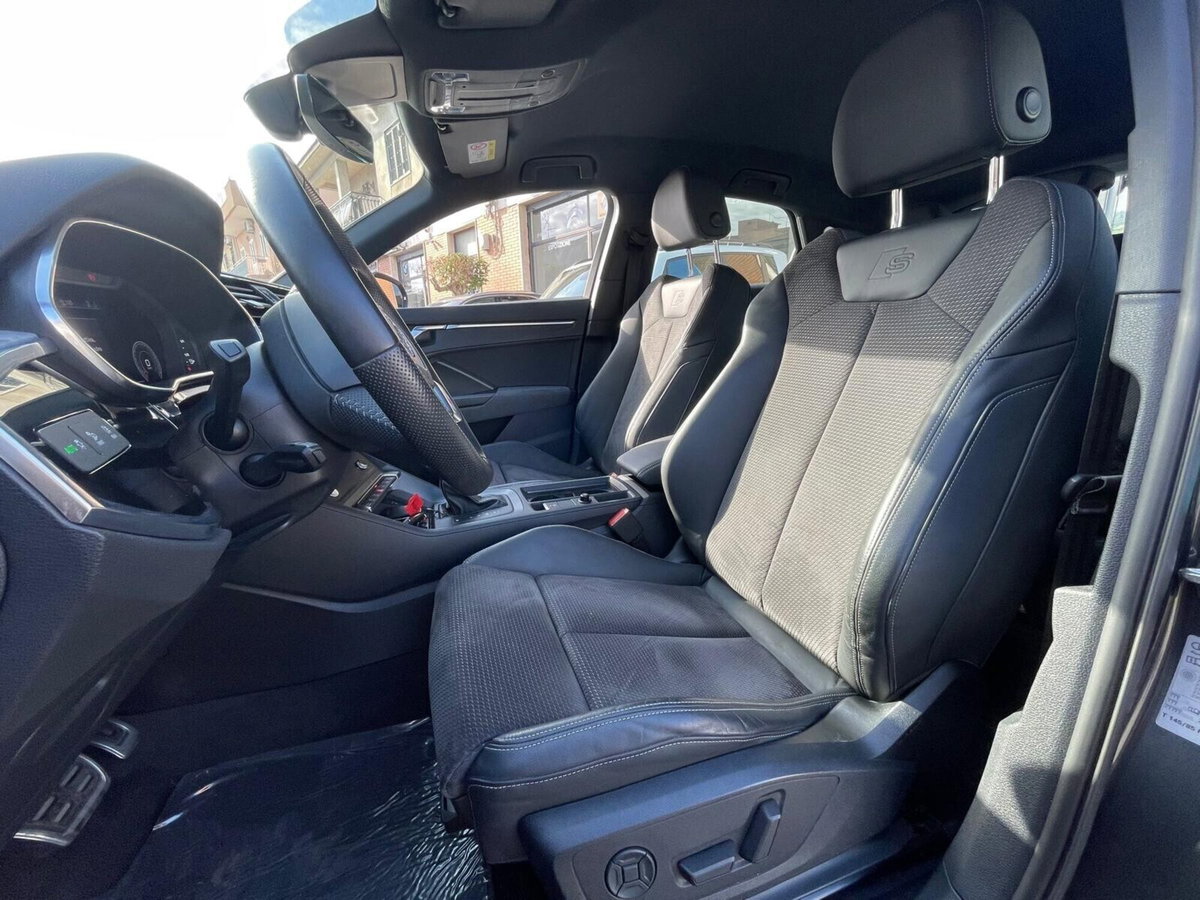 Audi Q3 40 TDI quattro S tronic S line edition (11)