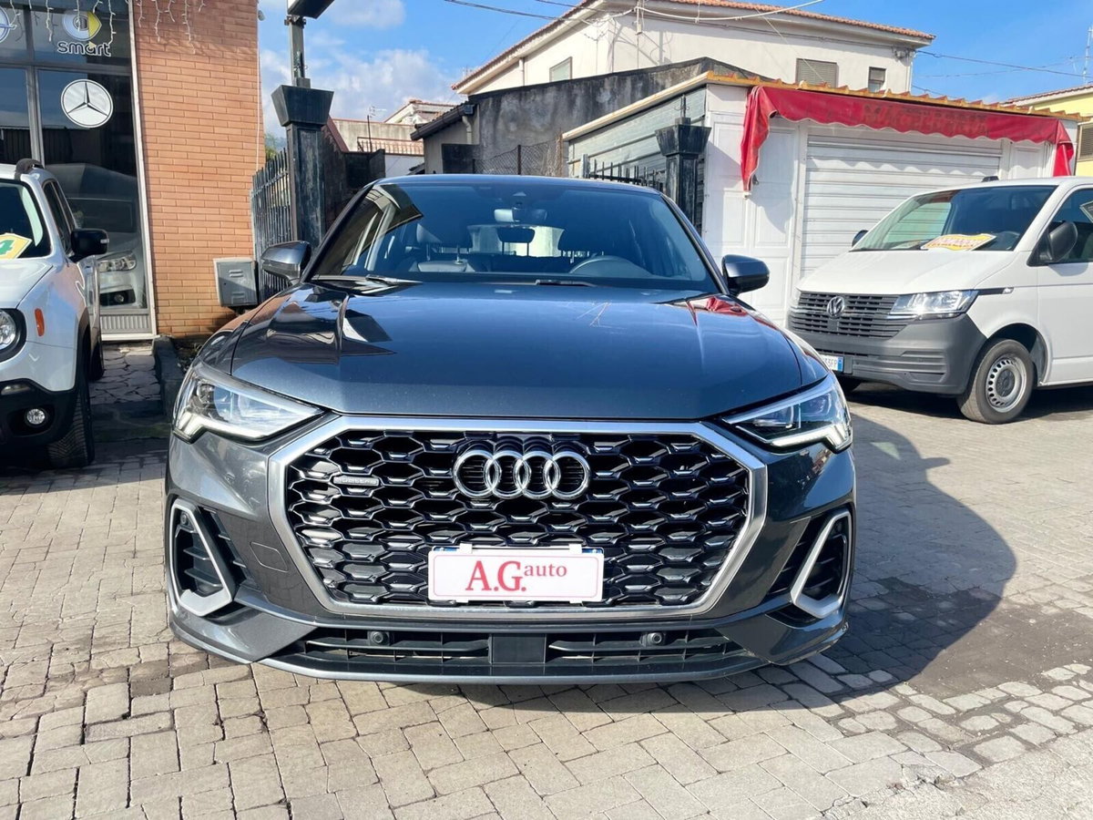 Audi Q3 40 TDI quattro S tronic S line edition (2)