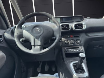 Citroen C3 Picasso 1.6 HDi 90 Seduction (13)