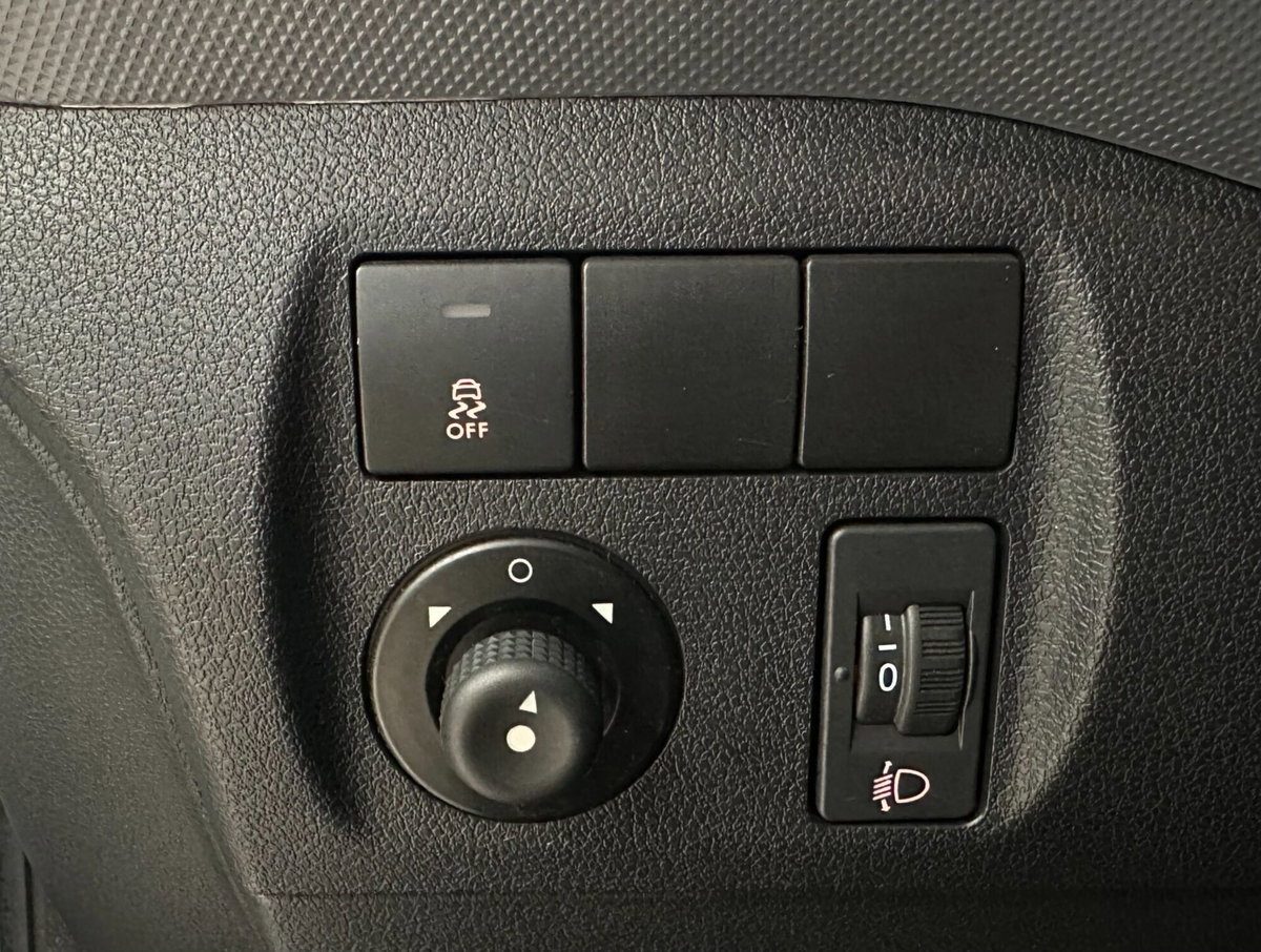 Peugeot Partner Furgone 1.6 HDi 75CV L1 2 posti Furgone Affaire (12)