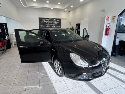 Alfa Romeo Giulietta 2.0 JTDm-2 Distinctive 140cv (19)