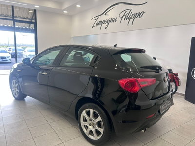 Alfa Romeo Giulietta 2.0 JTDm-2 Distinctive 140cv (6)