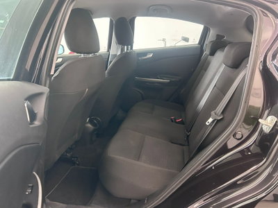Alfa Romeo Giulietta 2.0 JTDm-2 Distinctive 140cv (9)