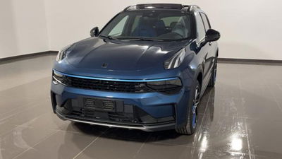 Lynk & Co 01 01 1.5 td phev