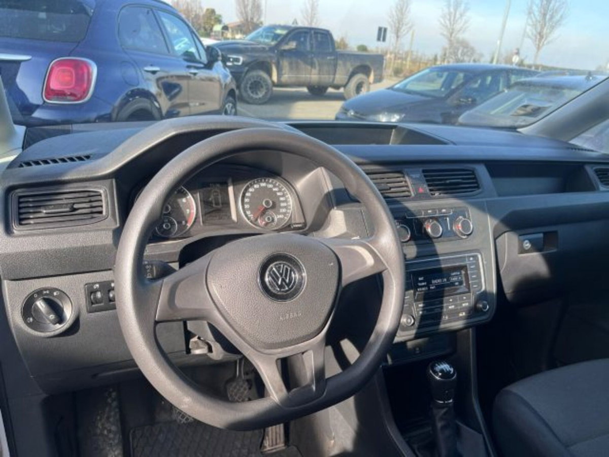 Volkswagen Veicoli Commerciali Caddy 1.4 TGI DSG Kombi (5)