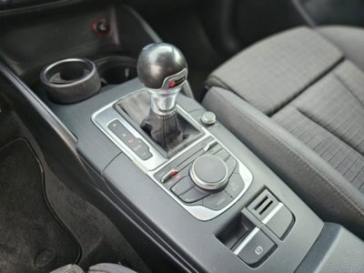Audi A3 Sportback 1.6 TDI S tronic (13)