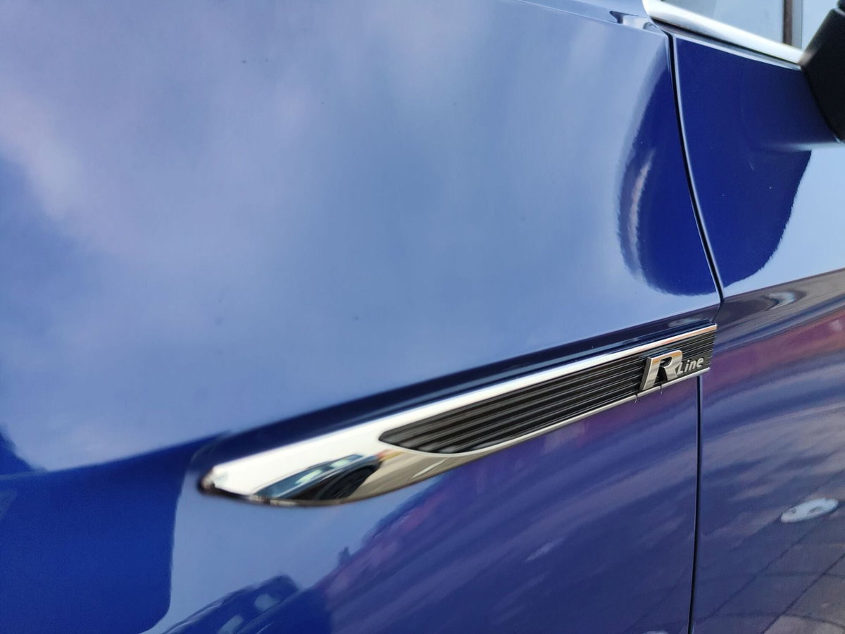 Volkswagen Passat 2.0 tdi scr R-Line 150cv dsg (19)