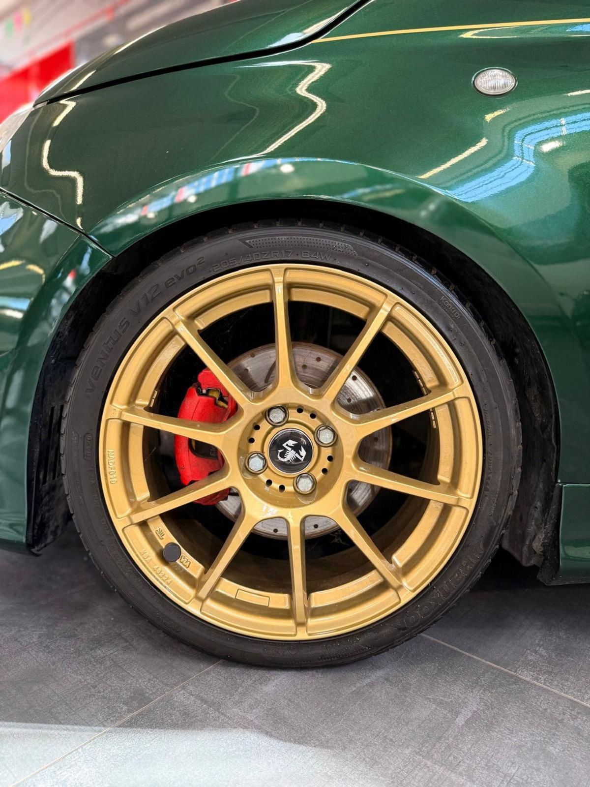 Abarth 500 1.4 Turbo T-Jet (11)