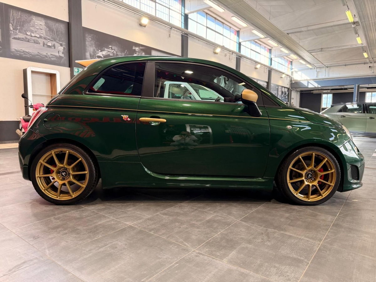 Abarth 500 1.4 Turbo T-Jet (9)