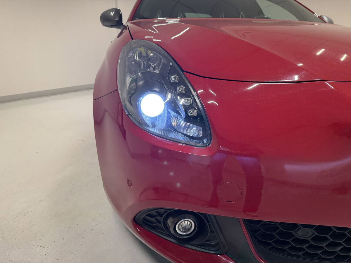 Alfa Romeo Giulietta 1750 turbo Veloce 240cv tct my17 (15)