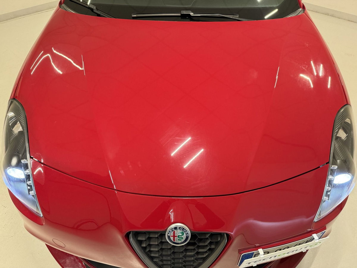 Alfa Romeo Giulietta 1750 turbo Veloce 240cv tct my17 (17)