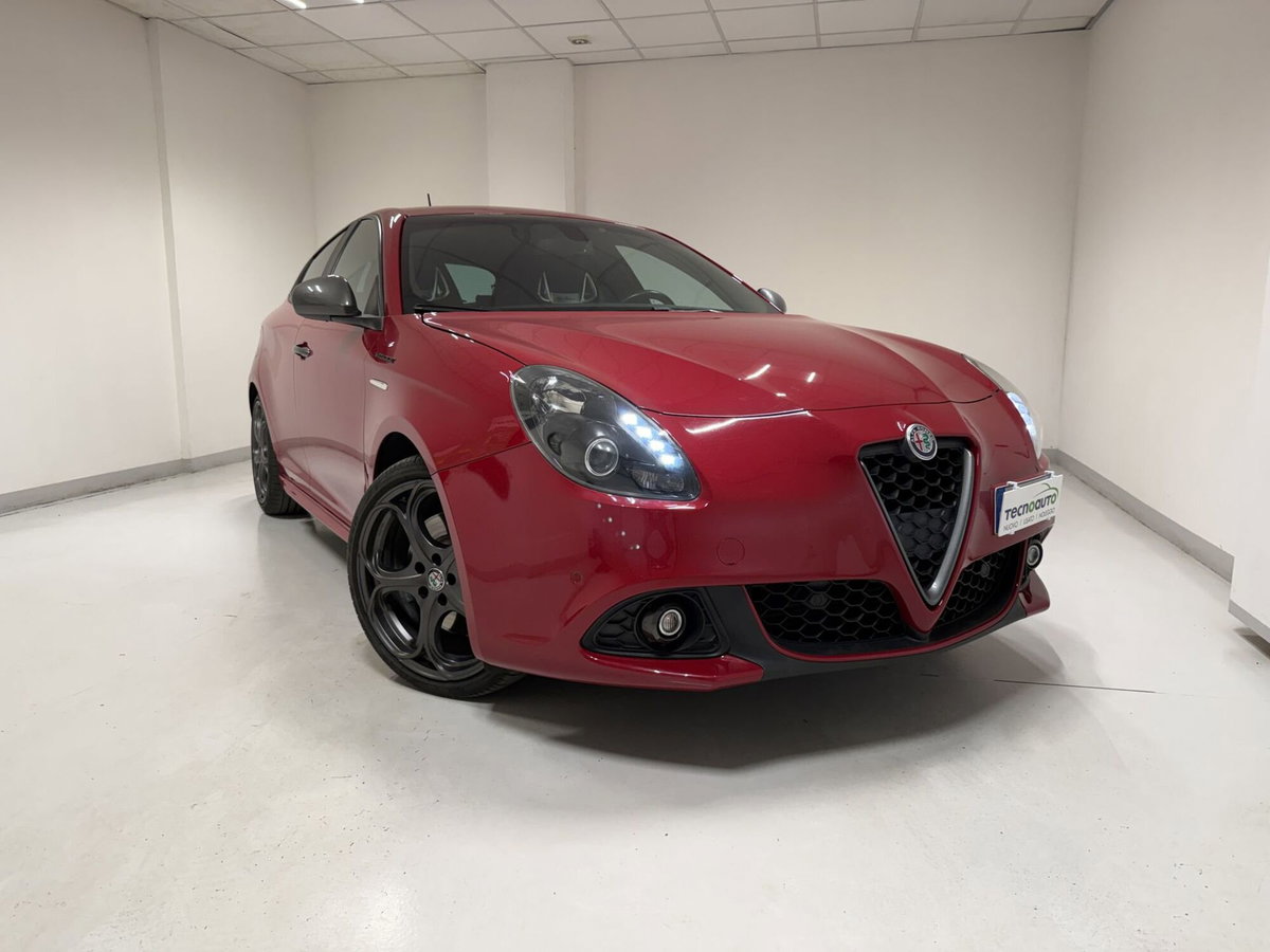 Alfa Romeo Giulietta 1750 turbo Veloce 240cv tct my17 (2)
