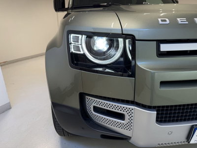 Land Rover Defender 110 2.0 si4 phev X-Dynamic SE awd auto (9)