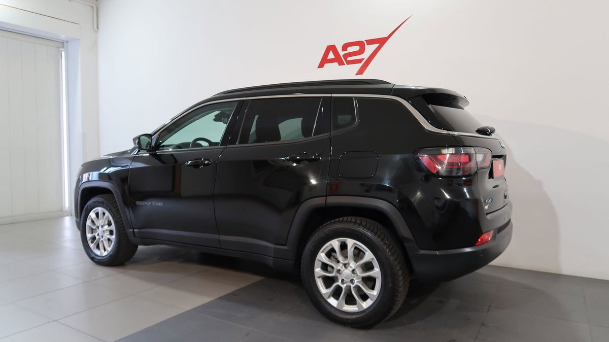 Jeep Compass 1.3 T4 190CV PHEV AT6 4xe Limited (20)