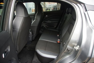 Nissan Juke 1.0 dig-t Acenta 114cv (12)