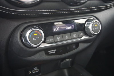 Nissan Juke 1.0 dig-t Acenta 114cv (14)