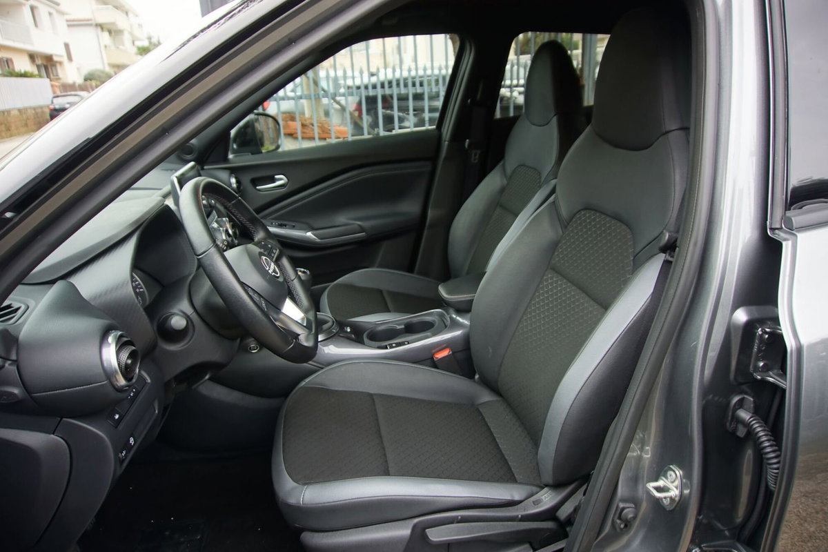 Nissan Juke 1.0 dig-t Acenta 114cv (5)