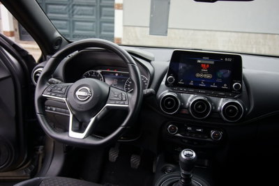 Nissan Juke 1.0 dig-t Acenta 114cv (7)