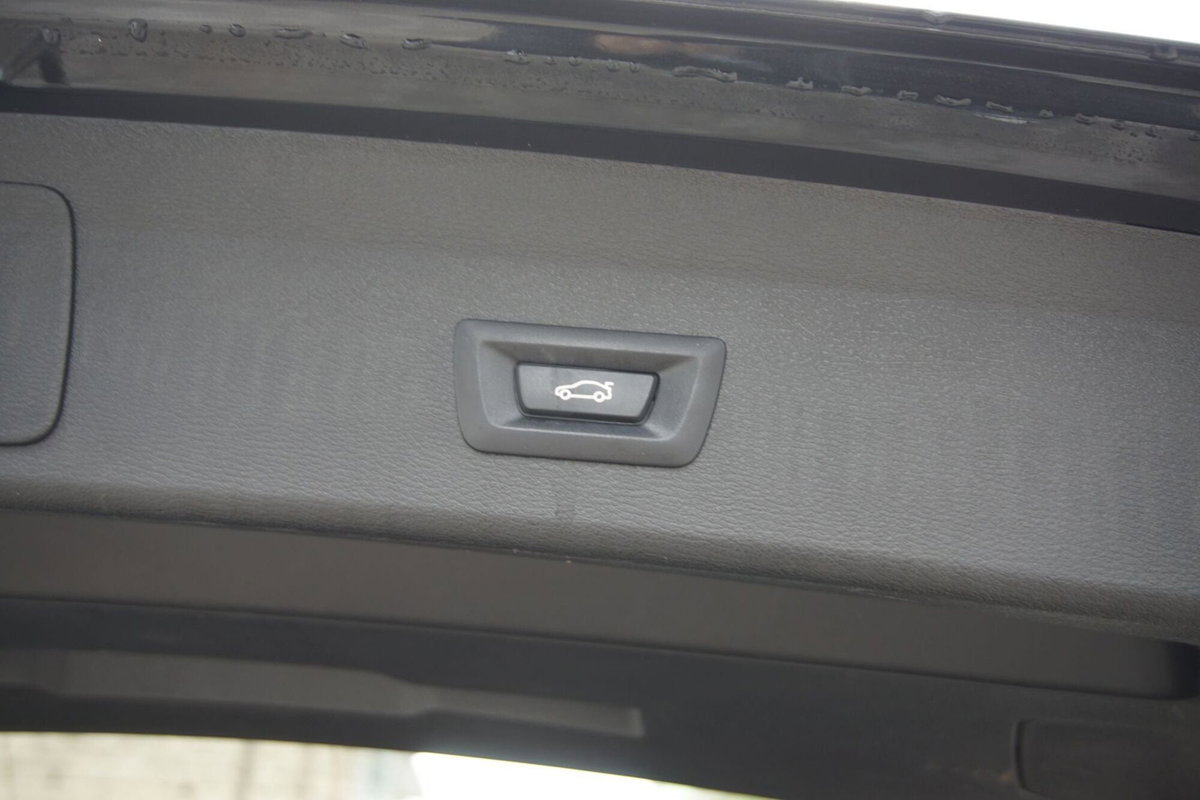 BMW X1 sDrive16d xLine Plus (17)