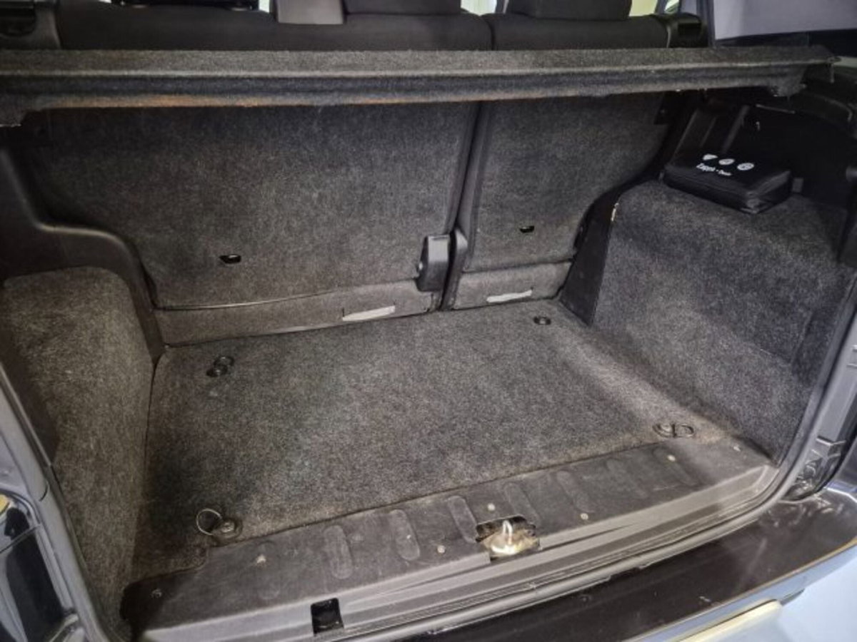 Fiat Qubo 1.3 MJT 75 CV Trekking (13)