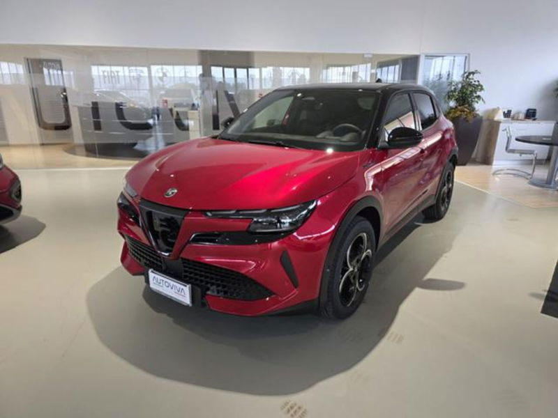 Alfa Romeo Junior 1.2 ibrida Speciale 145cv edct6