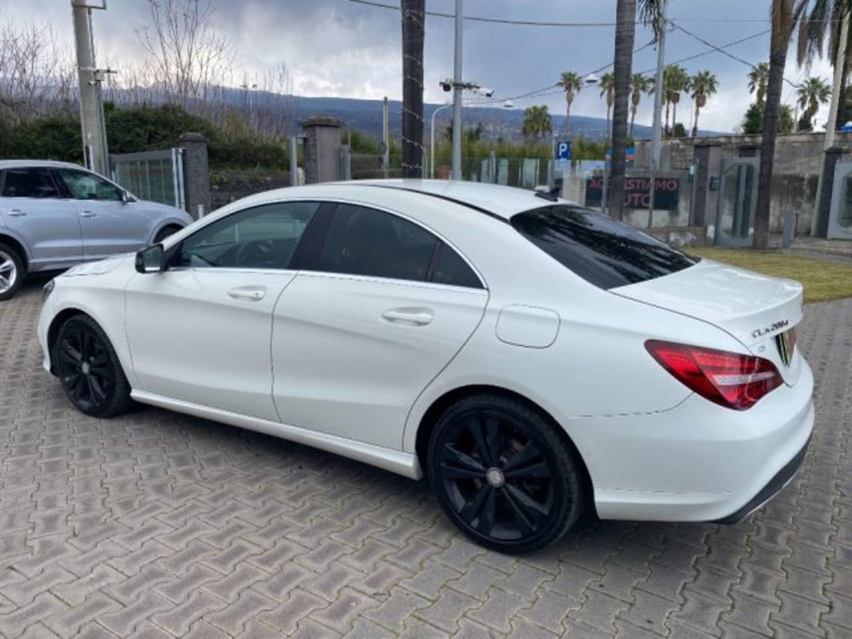 Mercedes-Benz CLA 200 d 4Matic Automatic Sport (3)