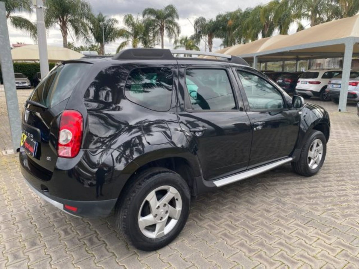 Dacia Duster 1.6 110CV 4x2 (4)