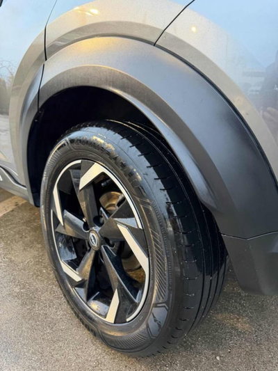Nissan Juke 1.6 hev N-Connecta (7)