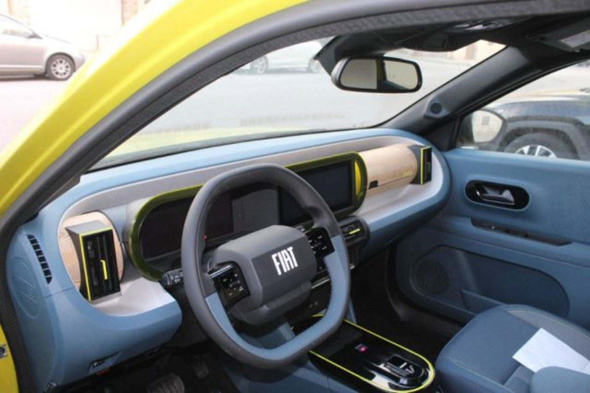 Fiat Grande Panda 1.2 La Prima 100cv (9)